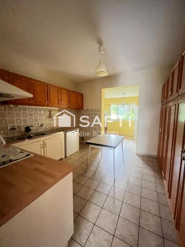 Talence maison de 177m² avec 4 chambres poss 5ème + grand garage de 45m² ; sur une belle parcelle de 900m²