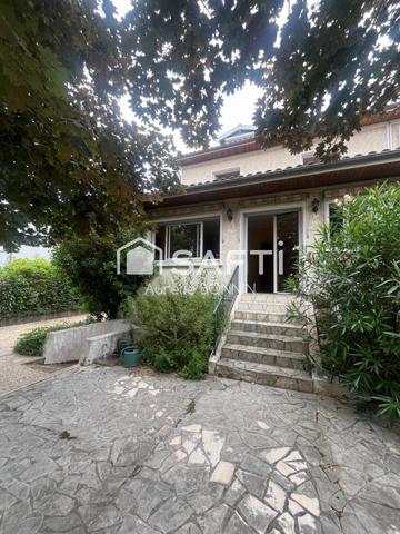Talence maison de 177m² avec 4 chambres poss 5ème + grand garage de 45m² ; sur une belle parcelle de 900m²