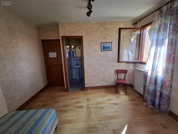 Maison à vendre à Sarlat-la-Canéda en Dordogne (24200), ref : 18113/101