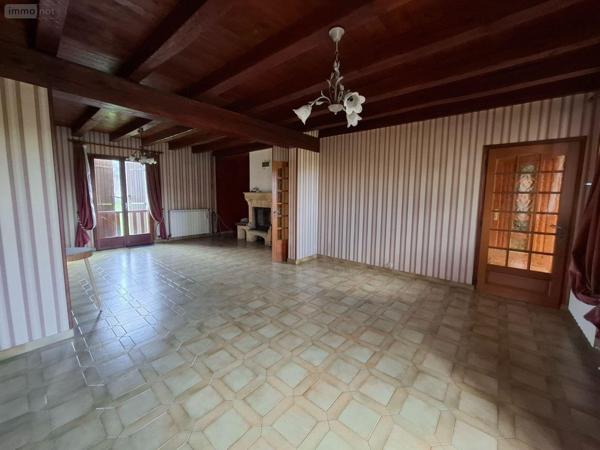 Maison à vendre à Sarlat-la-Canéda en Dordogne (24200), ref : 18113/101