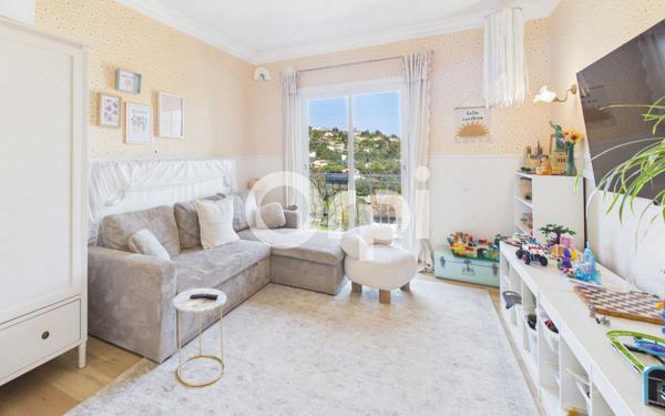 Maison à vendre    5 pièces • 159,29 m2 Mandelieu-la-Napoule