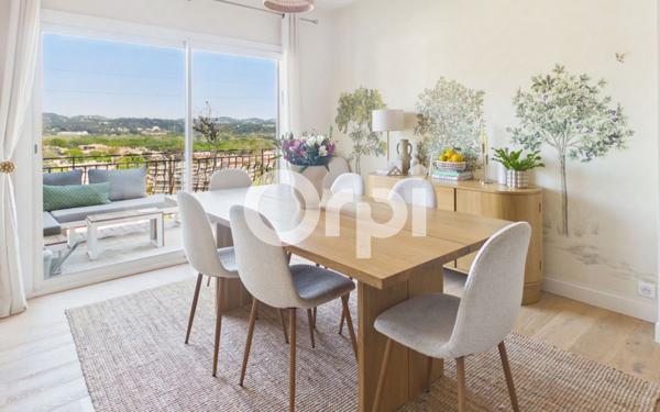 Maison à vendre    5 pièces • 159,29 m2 Mandelieu-la-Napoule