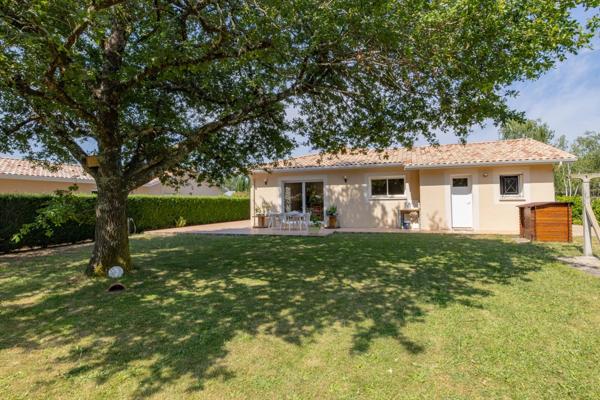 AVENDRE/AACHETER  MAISON PLAIN-PIED A 2 MIN DU CENTRE VILLE DU BARP AVEC GARAGE