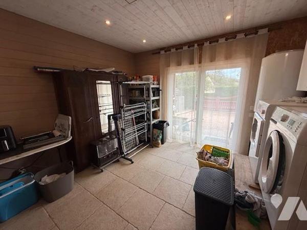 Entre Orbec et Lisieux jolie maison atypique aux prestations de qualités, joliment rénovée