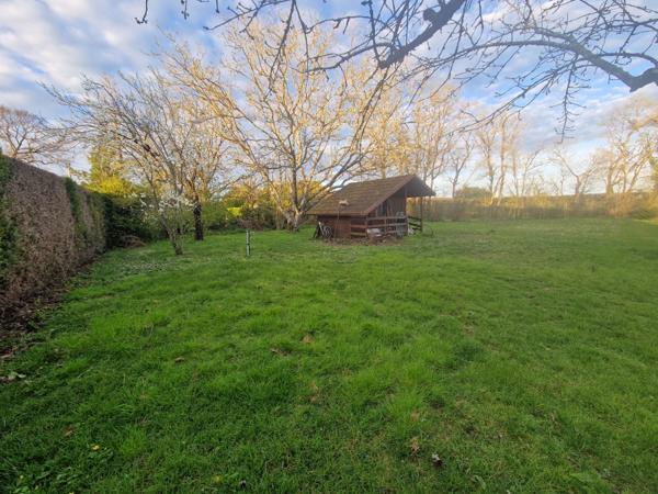 Terrain Surgeres 640 m2