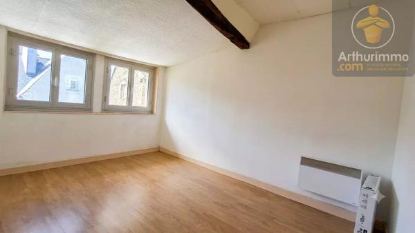 Location                                                      Appartement
                        
                     2 pièces                      48 m2                     à Beaugency