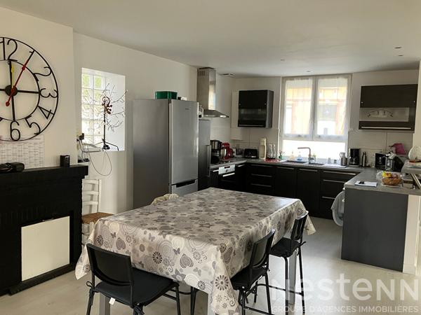 Charmante maison 3 pièces avec piscine proche centre-ville,105 m², garage