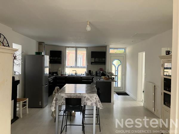 Charmante maison 3 pièces avec piscine proche centre-ville,105 m², garage