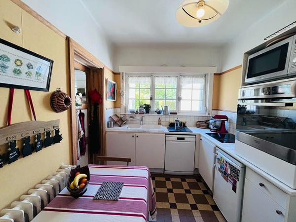 Belle demeure à Coquelles secteur Pont du Leu de 170 m2, 5 chambres, sublime jardin, garage