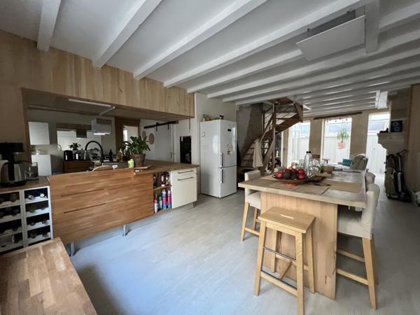 Saint-Maixent-l'École (79400) Belle maison de ville