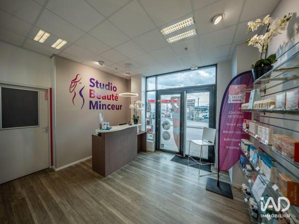 Boutique/Local commercial à vendre 74 m² Aubenas