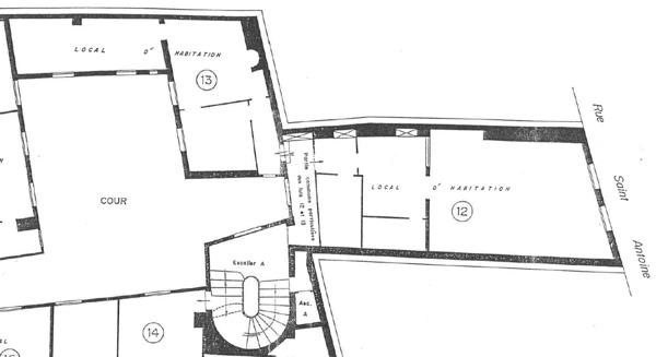 Marais / Place des Vosges – 101 m² – 3 chambres – Ascenseur – Charme & volumes