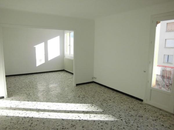 Appartement + annexe