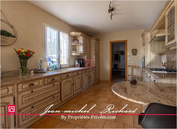 Maison Selles Sur Cher 6 pièce(s) 146 m2