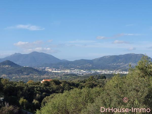 Maison à vendre 5 pièces de 158 m²