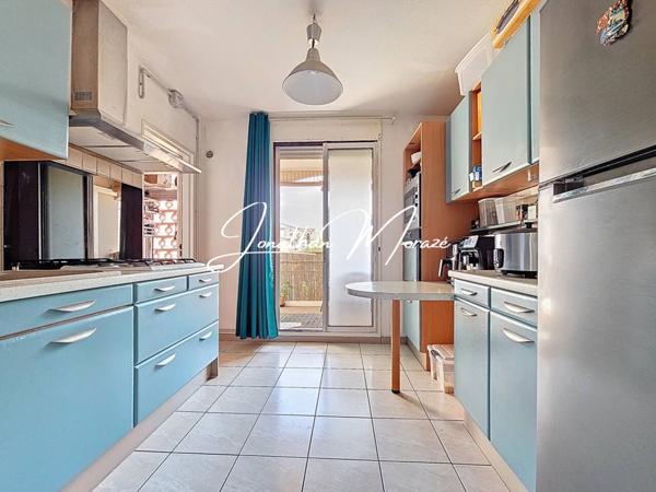 Appartement à vendre 3 pièces de 77 m²