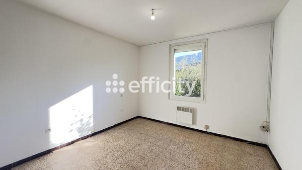 Maison 3 pièces - 84 m²