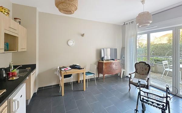 Appartement à vendre    2 pièces • 40 m2 Avignon