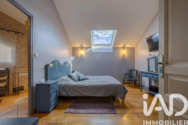 Maison à vendre 8 pièces 250 m² Bassens