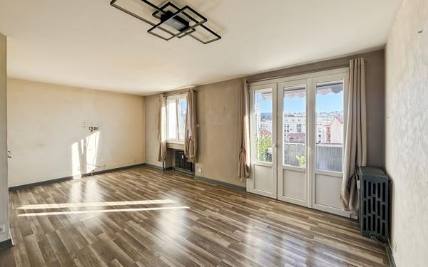 Appartement à vendre    2 pièces •  Roanne