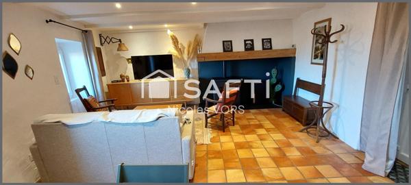 Jolie petite maison de village entièrement  rénovée