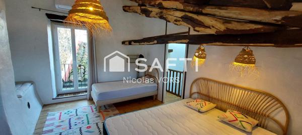 Jolie petite maison de village entièrement  rénovée