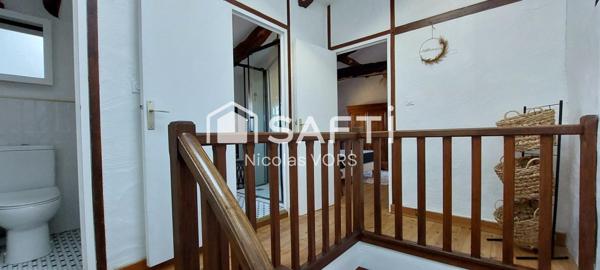 Jolie petite maison de village entièrement  rénovée