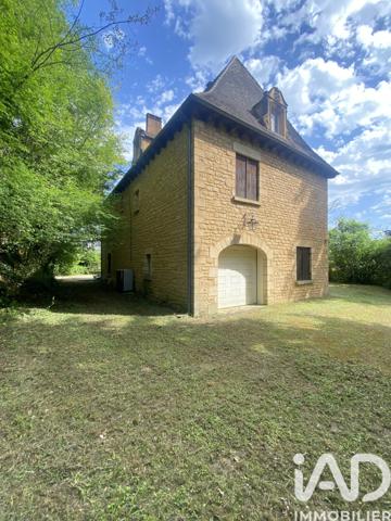 Maison à vendre 8 pièces 199 m² Sarlat-la-Canéda