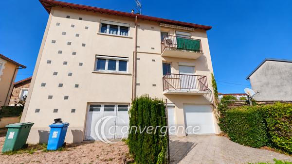 Immeuble 175.85 m² 2 etage(s)