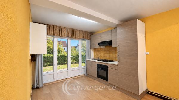 Immeuble 175.85 m² 2 etage(s)