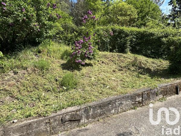 Maison 6 pièces de 130 m² à Mimet (13105)