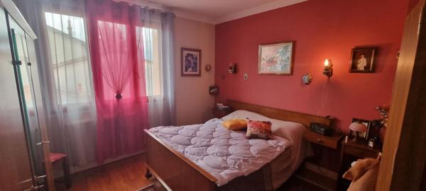 VENTE A TERME LIBRE d'une maison de campagne à  la ville sur 130m2 sur jardin de 800M2
