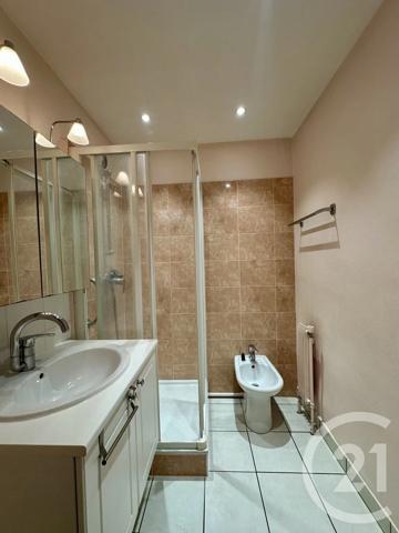 Appartement T2 à vendre  2 pièces - 63,22 m 2   VILLEURBANNE  - 69