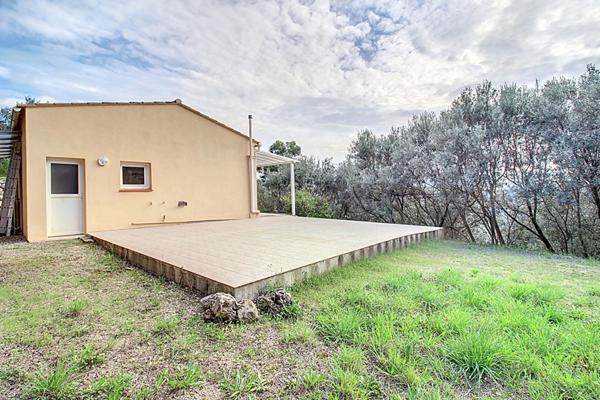 A VENDRE EN EXCLUSIVITÉ ! VIAGER OCCUPÉ à CALLAS Maison 3 pièces 95 m² + Dépendance sur 5520 m² de terrain
