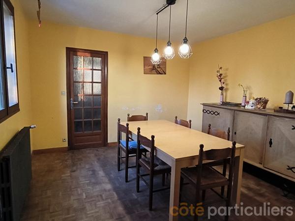 Vente Maison172 m² - 8 Pièces - CHATEAUNEUF SUR CHER (18190)