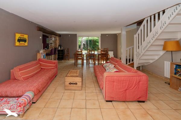 Maison à vendre |                                       Lesparre-Médoc |                                        6 pièces  |  139 m²