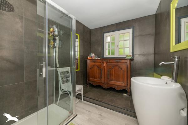 Maison à vendre |                                       Lesparre-Médoc |                                        6 pièces  |  139 m²