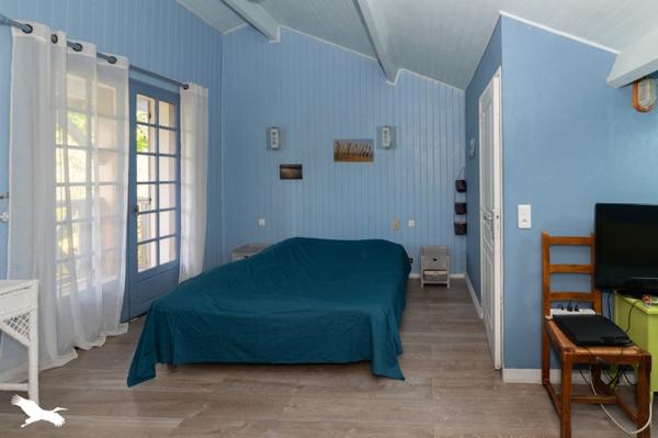 Maison à vendre |                                       Lesparre-Médoc |                                        6 pièces  |  139 m²