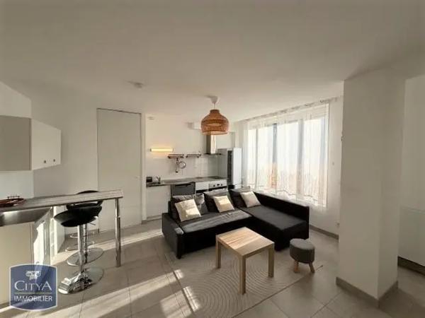 Appartement à louer 2 pièces 42.7m²