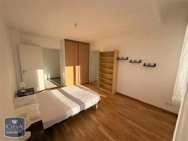 Appartement à louer 2 pièces 42.7m²