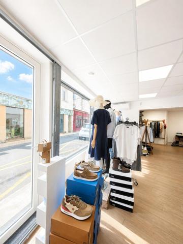 FONDS DE COMMERCE – PRÊT-À-PORTER HOMME – CENTRE-VILLE TONNEINS