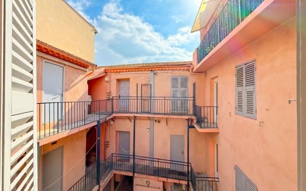 Appartement à vendre    1 pièce • 20,33 m2 Nice