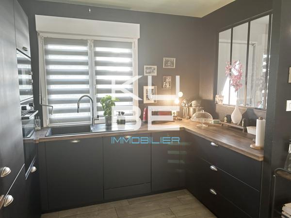 Maison 5 pièce(s) 4 chambre(s) 103 m²