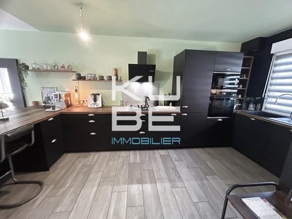 Maison 5 pièce(s) 4 chambre(s) 103 m²