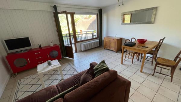 Appartement T2 rénové 57,96 m² - Terrasse Vue Mont-Blanc