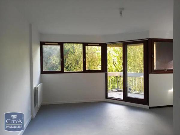 Appartement à louer 1 pièce 24.69m² Argenteuil (95100)