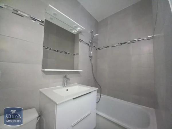 Appartement à louer 1 pièce 24.69m² Argenteuil (95100)