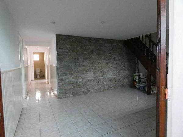 97430 Le Tampon bras de pontho  maison T6 env 162 m2 sur 208 m² terrain