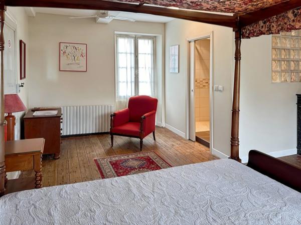 Maison à vendre 6 pièces BASSOUES (32) de 134 m2 avec jardin - 2 chambres d'hôtes - 777 m2