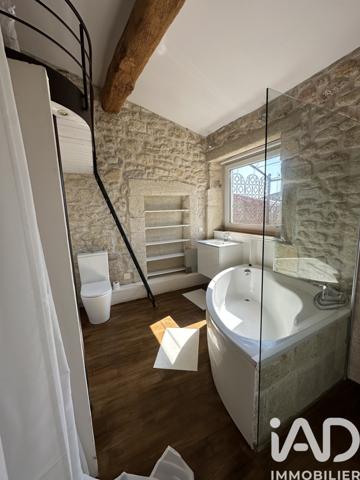 Maison à vendre 10 pièces 221 m² Junas